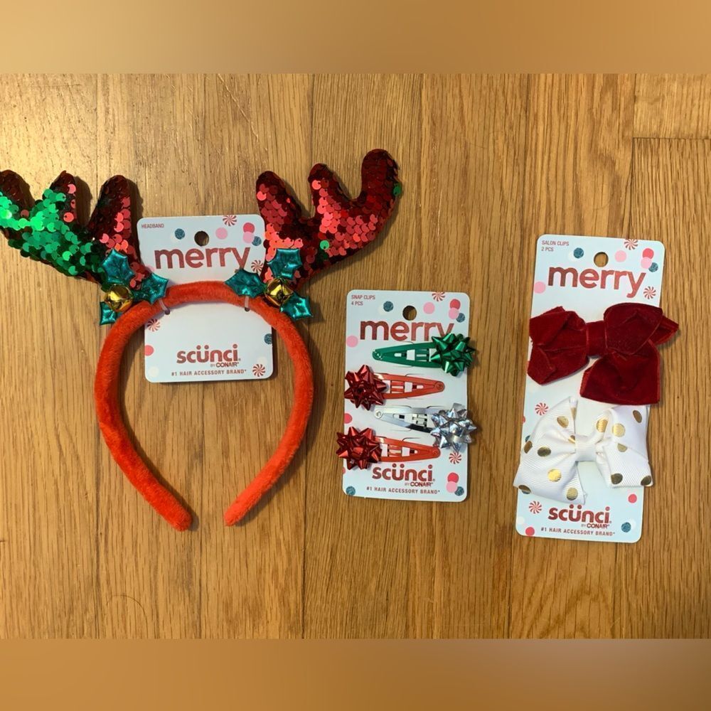 Scunci Christmas Hair Clips